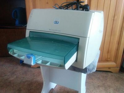 Лот: 9746058. Фото: 1. Принтер HP LaserJet 1000 (неисправен... Лазерные принтеры