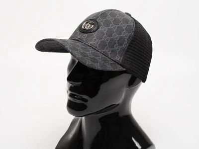 Лот: 22156668. Фото: 1. Кепка Gucci. Шарфы, платки