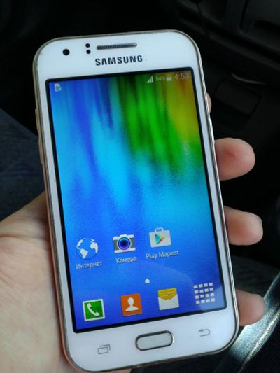 Лот: 11943324. Фото: 1. Samsung J1 SM-J100FN LTE NFC. Смартфоны