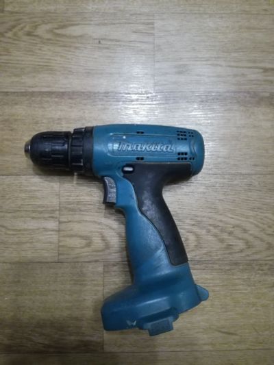 Лот: 11661882. Фото: 1. шуруповерт Makita на запчасти. Электроинструмент