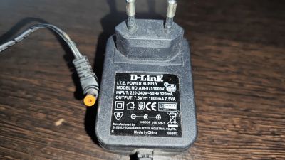 Лот: 21349108. Фото: 1. Блок питания D-Link 7.5v 1A. Другое (сетевые устройства)
