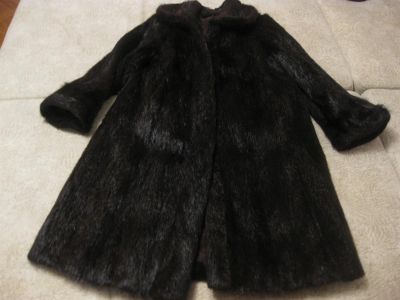 Лот: 3225427. Фото: 1. ШУБА (нутрия). Верхняя одежда