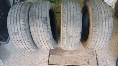 Лот: 20225830. Фото: 1. Шина Dunlop комплект из 4 шт. Шины