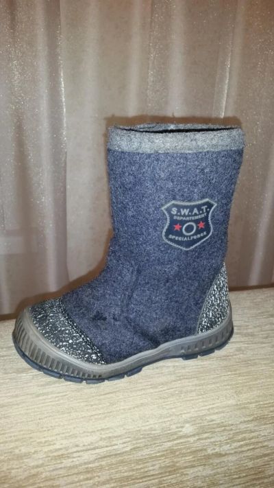 Лот: 10741156. Фото: 1. Сапоги зимние, р. 28. Валенки, угги, унты