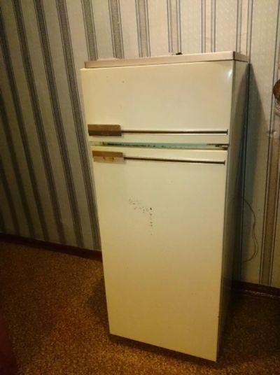 Лот: 6418847. Фото: 1. Бирюса-21. Холодильники, морозильные камеры