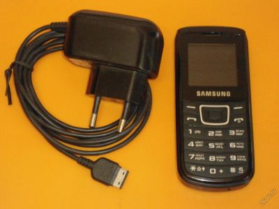 Лот: 5723450. Фото: 1. телефон Samsung E1100T. Кнопочные мобильные телефоны
