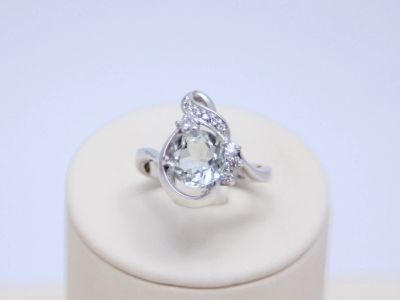 Лот: 14751363. Фото: 1. СЕРЕБРЯНОЕ КОЛЬЦО С АМЕТИСТОМ... Кольца, перстни