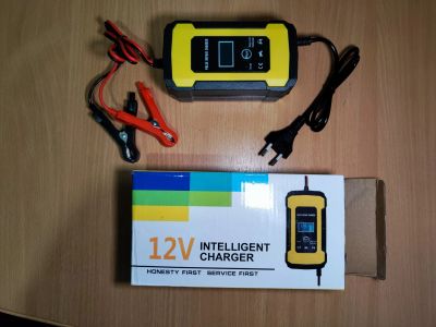 Лот: 20237870. Фото: 1. Зарядное устройство 12v для аккумулятора... Пуско-зарядные устройства