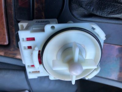 Лот: 17758783. Фото: 1. Насос сливной (помпа) Electrolux. Запчасти для стиральных и посудомоечных машин