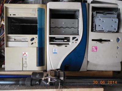 Лот: 4262525. Фото: 1. Три корпуса одним лотом. Корпуса, блоки питания