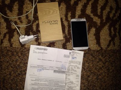 Лот: 3198056. Фото: 1. Срочно Samsung galaxy s4 8ядер... Смартфоны