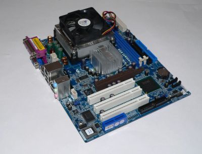 Лот: 4826026. Фото: 1. Комплект Celeron 1.8Ghz + MB ASRock... Материнские платы