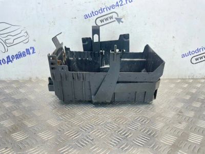 Лот: 25050581. Фото: 1. корпус акб Chevrolet Cruze J300. Двигатель и элементы двигателя