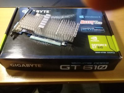 Лот: 17272689. Фото: 1. Gigabyte GT 610. Видеокарты