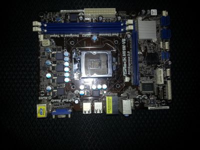 Лот: 4621288. Фото: 1. Материнская плата Asrock H61M-VS... Материнские платы