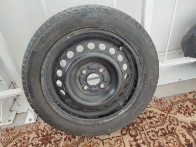 Лот: 22560073. Фото: 1. Колесо. Шины