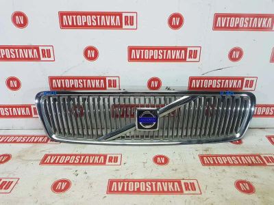 Лот: 20898669. Фото: 1. Решетка радиатора Volvo V70 II... Кузов