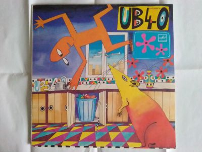 Лот: 25646575. Фото: 1. LP UB 40 -Rat In The Kitchen-... Аудиозаписи