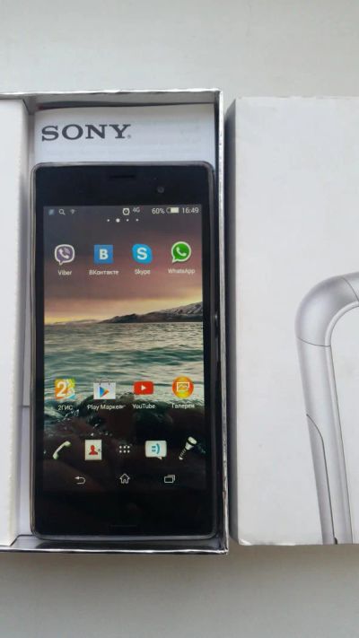 Лот: 6203974. Фото: 1. Sony Xperia Z3 (копия). Кнопочные мобильные телефоны