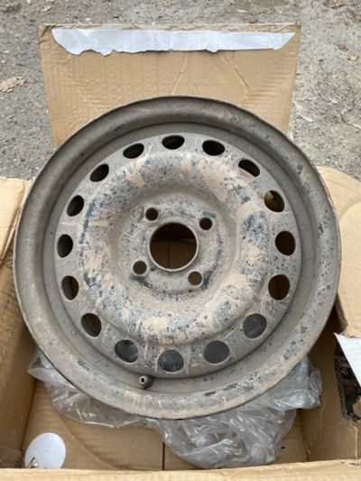 Лот: 25857100. Фото: 1. Штампованные диски Honda r14 4... Диски