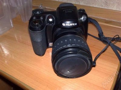 Лот: 220441. Фото: 1. Фотоаппарат Fujifilm FinePix S5600. Цифровые компактные