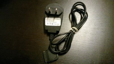 Лот: 6297879. Фото: 1. Travel Charger for iPod/iPhone... Зарядные устройства, блоки питания, адаптеры сетевые для смартфонов