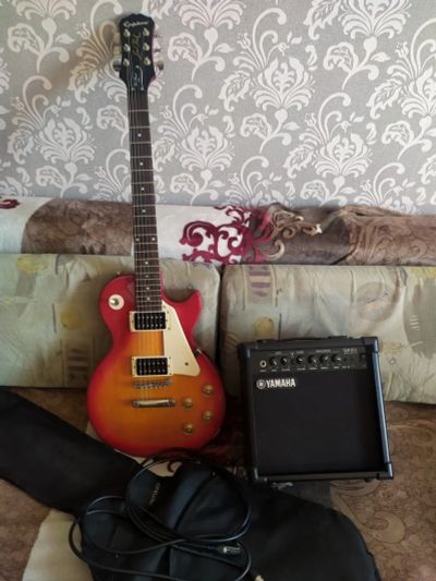 Лот: 14781889. Фото: 1. Epiphone les paul 100 + Yamaha... Гитары