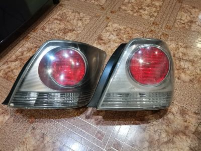 Лот: 20281237. Фото: 1. Фонарь стоп-сигнала Toyota Altezza... Оптика и освещение