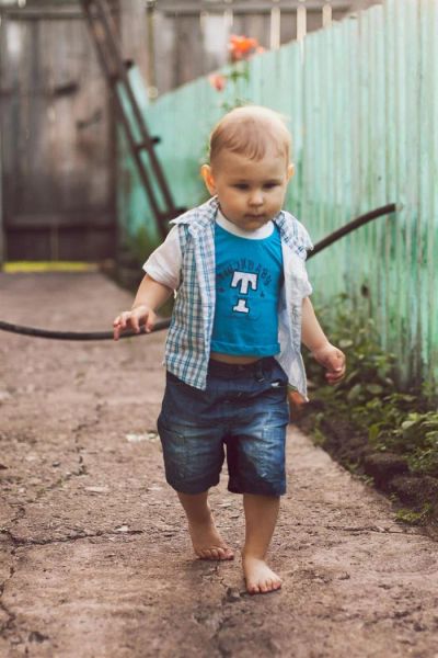 Лот: 3622670. Фото: 1. Летний костюм. Рубашка+ майка... Костюмы, пиджаки, комбинезоны
