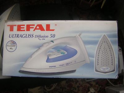 Лот: 6989754. Фото: 1. Утюг "Tefal " 1600. Утюги, парогенераторы, отпариватели