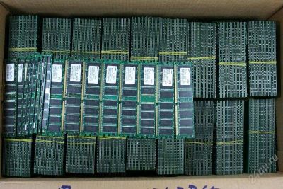 Лот: 2307998. Фото: 1. DDR1 2048mb / 2Gb = 4* 512mb. Оперативная память