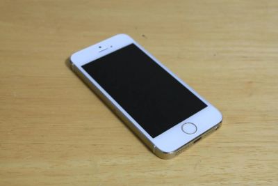 Лот: 9219621. Фото: 1. Продам iphone 5s. Смартфоны