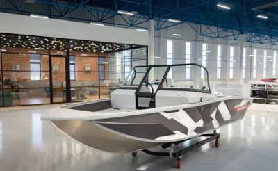 Лот: 25209280. Фото: 1. Катер-лодка алюминиевая Vboats... Лодки и катера