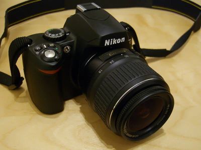 Лот: 4958571. Фото: 1. Nikon D40 Kit 18-55 (+SD Transcend... Цифровые зеркальные