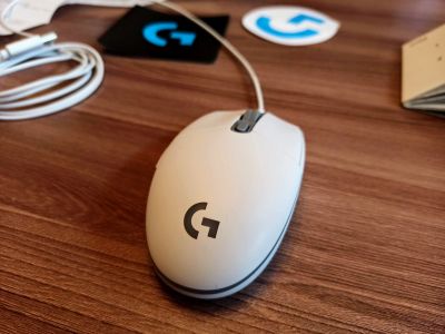 Лот: 16617785. Фото: 1. Игровая мышь Logitech G102 Lightsync. Клавиатуры и мыши