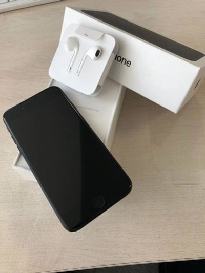Лот: 15083868. Фото: 1. iPhone 7 32gb black Новый. Смартфоны