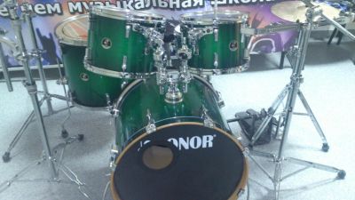 Лот: 11395728. Фото: 1. Барабанная установка Sonor Force... Ударные