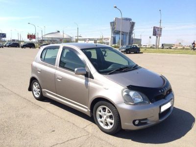 Лот: 4070724. Фото: 1. Toyota Vitz RS 2002г., 1.3 л... Автомобили