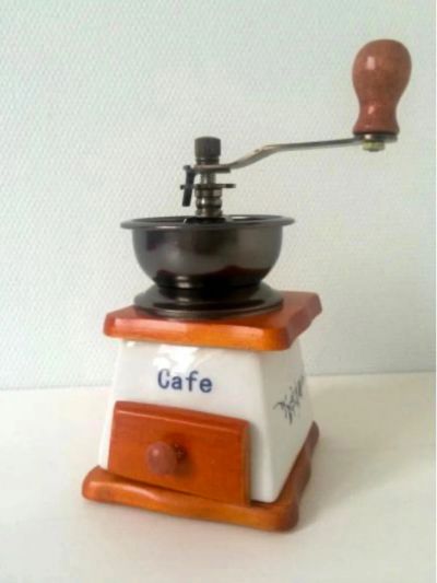 Лот: 5507807. Фото: 1. ☕ Кофемолка ручная механическая... Кухонная