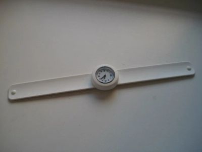 Лот: 5157709. Фото: 1. Часы женские. Оригинальные наручные часы