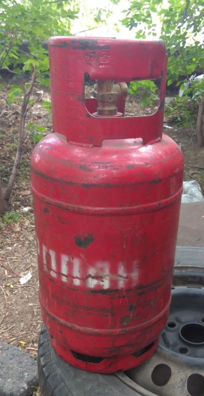 Лот: 19231663. Фото: 1. Балон газовый. Портативные газовые плиты и горелки