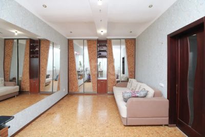 Лот: 25527162. Фото: 1. 2-комн. квартира , Красноярск... Квартиры, студии