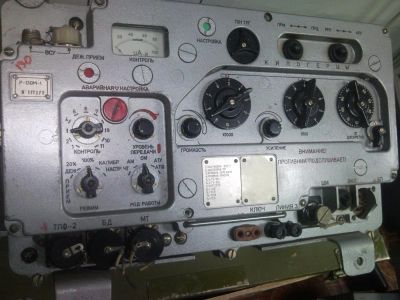 Лот: 3059342. Фото: 1. КВ Радиостанция Р-130 комплект. Рации, радиостанции