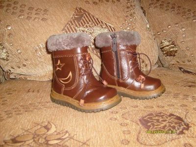 Лот: 265707. Фото: 1. детские сапоги из натуральной... Сапоги