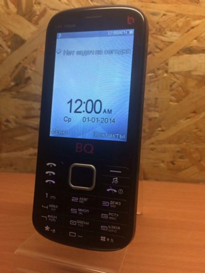 Лот: 8961604. Фото: 1. Телефон BQ Mobile BQM-2601 Las... Кнопочные мобильные телефоны