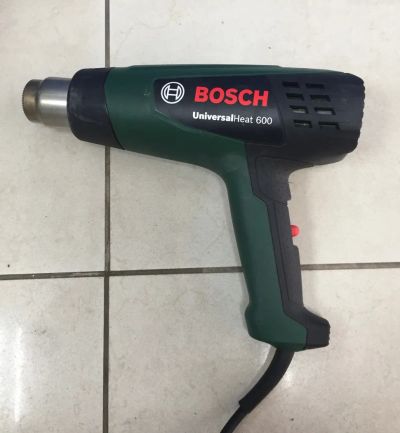 Лот: 20231434. Фото: 1. Строительный фен BOSCH UniversalHeat... Электроинструмент
