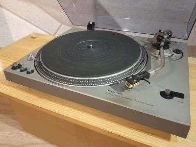 Лот: 21673331. Фото: 1. Technics SL-1700. Виниловые проигрыватели и электрофоны