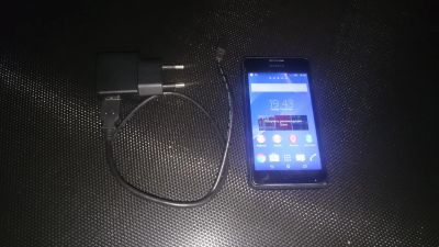 Лот: 7758237. Фото: 1. Sony Xperia e1. Смартфоны
