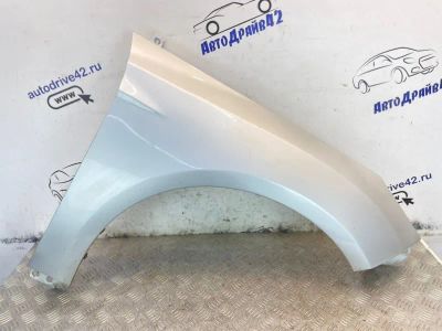 Лот: 25318850. Фото: 1. крыло Ford Focus CB8. Двигатель и элементы двигателя