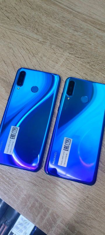 Лот: 24779106. Фото: 1. Два одинаковых смартфона Honor... Смартфоны